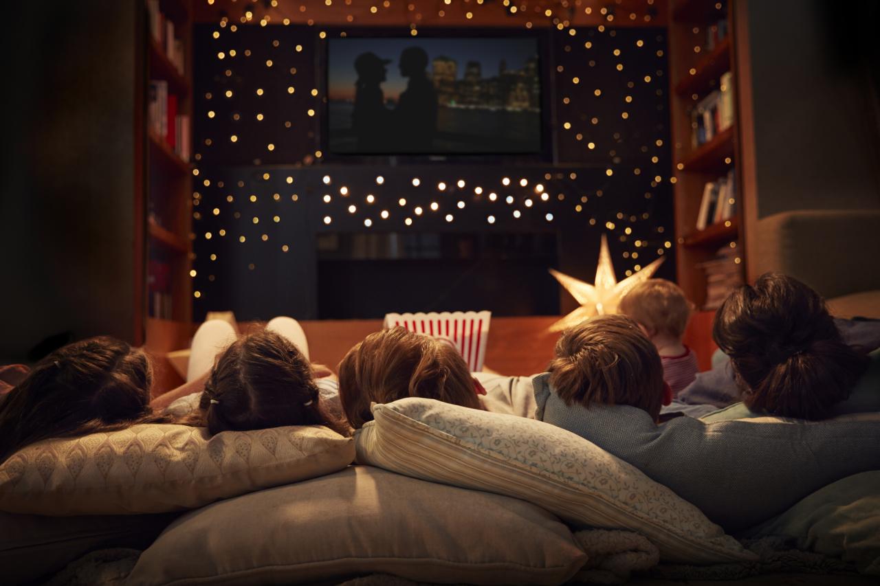 How To Create The Perfect Movie Night At Home