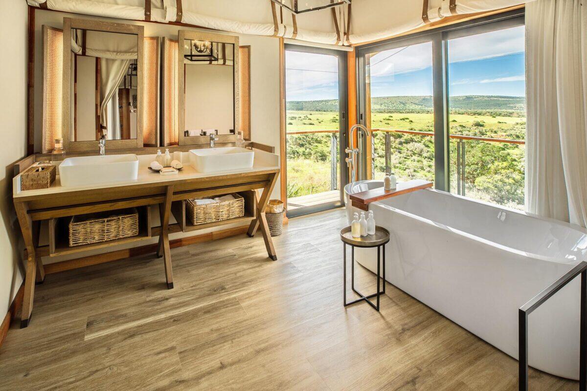 Tips For Booking Group Travel At Discounted Rates